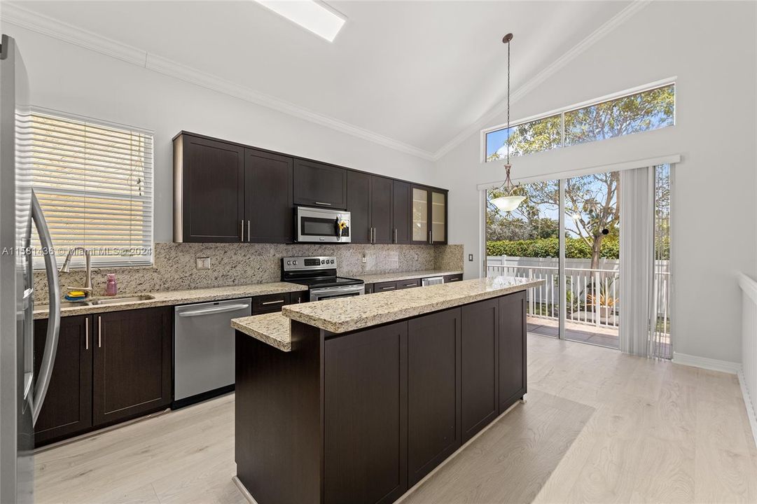 Active With Contract: $760,000 (4 beds, 3 baths, 2740 Square Feet)
