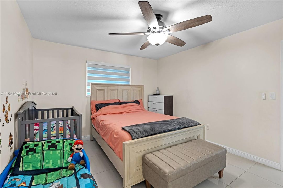 For Sale: $700,000 (4 beds, 2 baths, 1442 Square Feet)