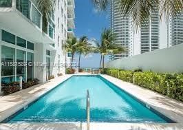 Active With Contract: $2,750 (1 beds, 1 baths, 730 Square Feet)