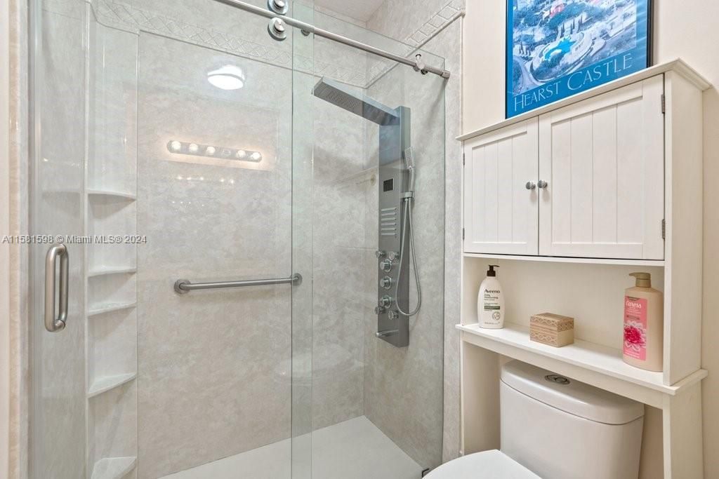 待售: $444,000 (3 贝兹, 2 浴室, 1340 平方英尺)