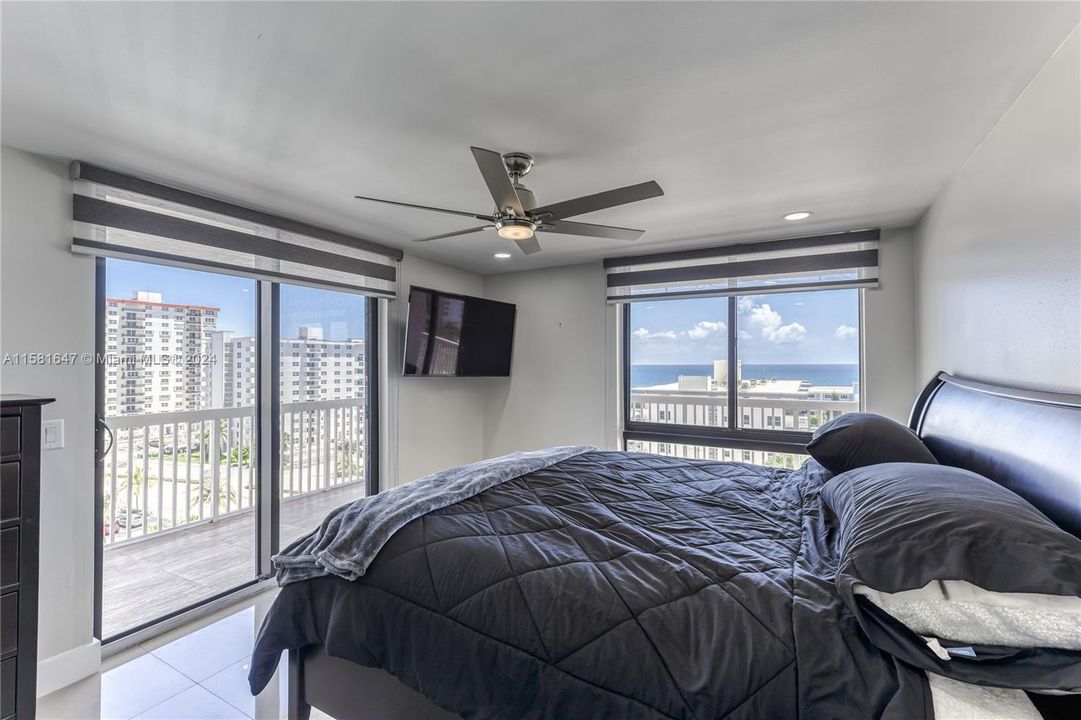 Active With Contract: $3,000 (2 beds, 2 baths, 1287 Square Feet)