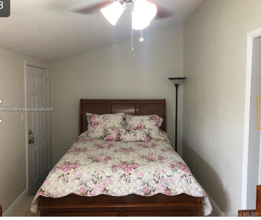 For Rent: $1,600 (1 beds, 1 baths, 1910 Square Feet)