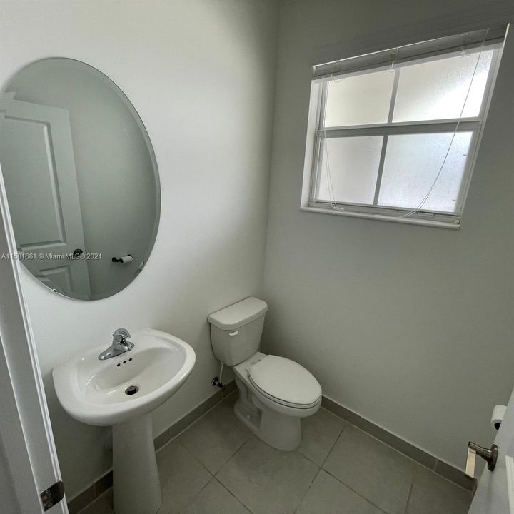 For Sale: $380,000 (3 beds, 2 baths, 1483 Square Feet)