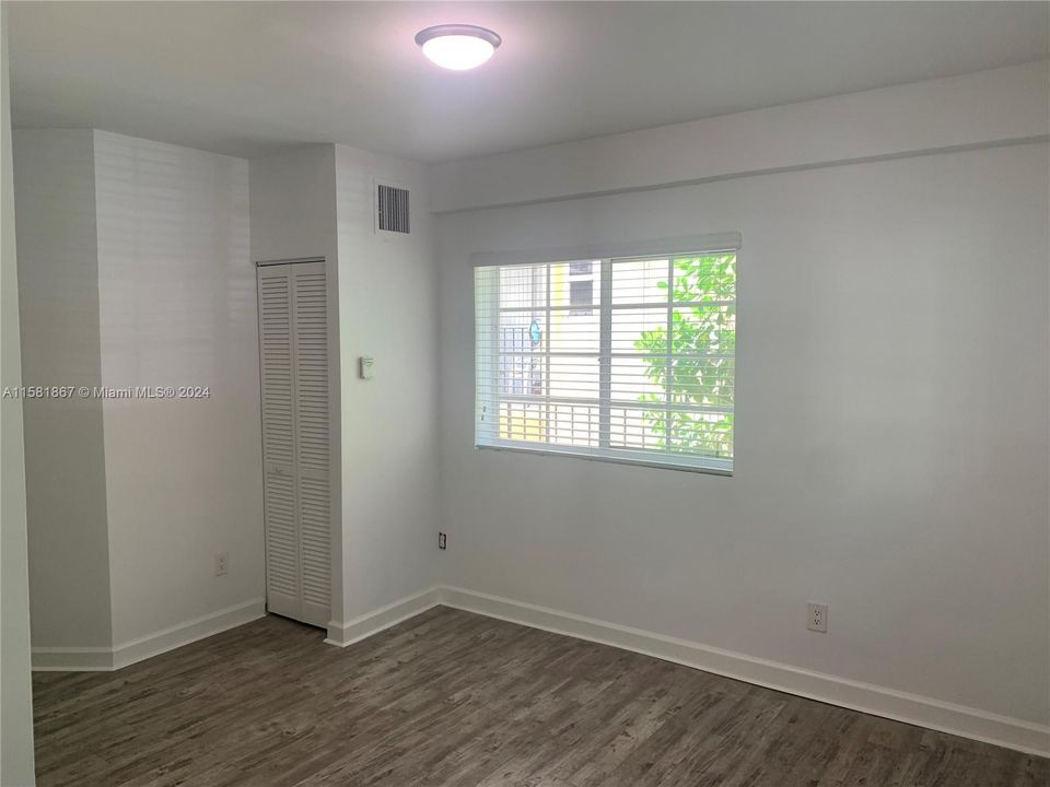 For Rent: $2,000 (1 beds, 1 baths, 585 Square Feet)