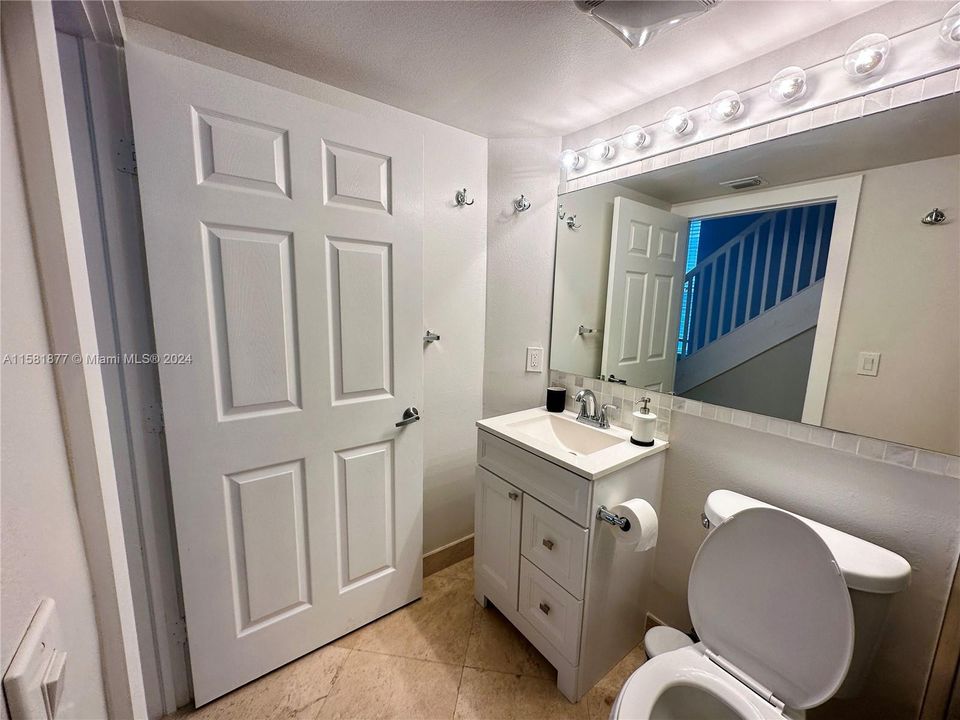 В аренду: $4,500 (3 спален, 2 ванн, 1500 Квадратных фут)