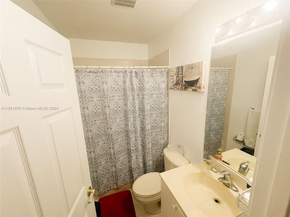 待售: $421,000 (3 贝兹, 2 浴室, 1423 平方英尺)