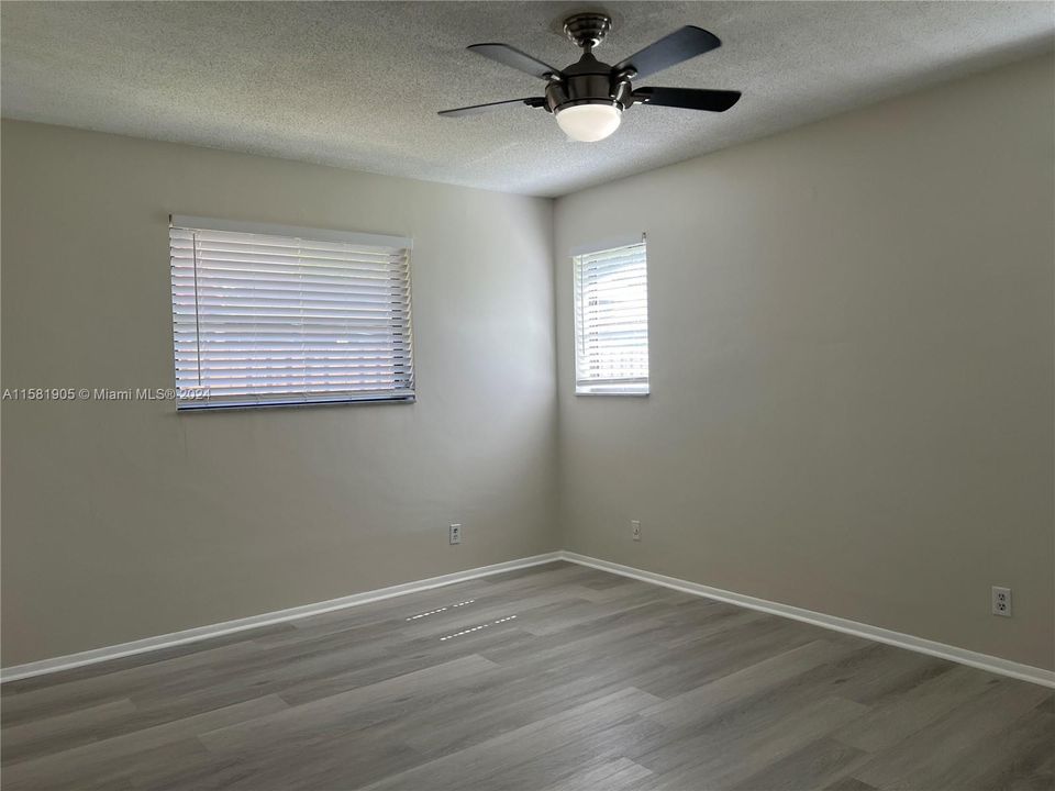 For Rent: $2,500 (2 beds, 2 baths, 2594 Square Feet)