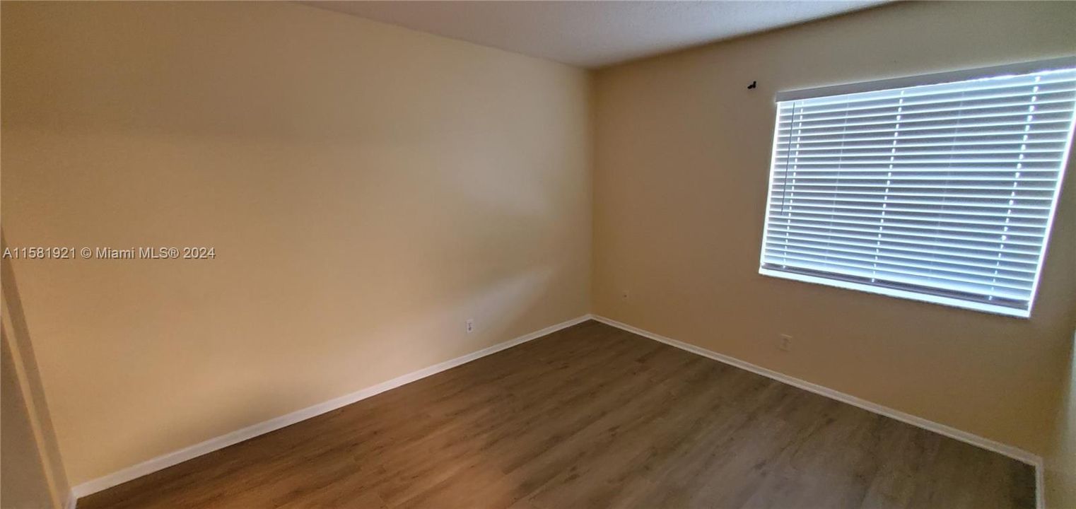 For Rent: $2,000 (2 beds, 2 baths, 1025 Square Feet)