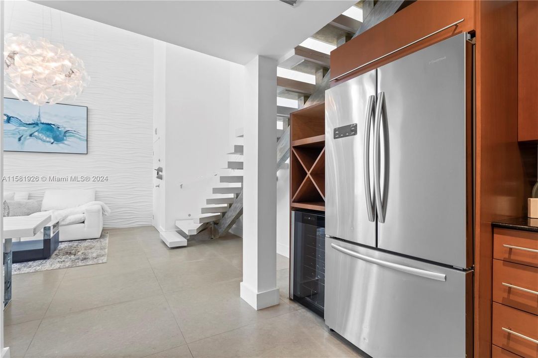 Recently Sold: $999,500 (2 beds, 2 baths, 1166 Square Feet)