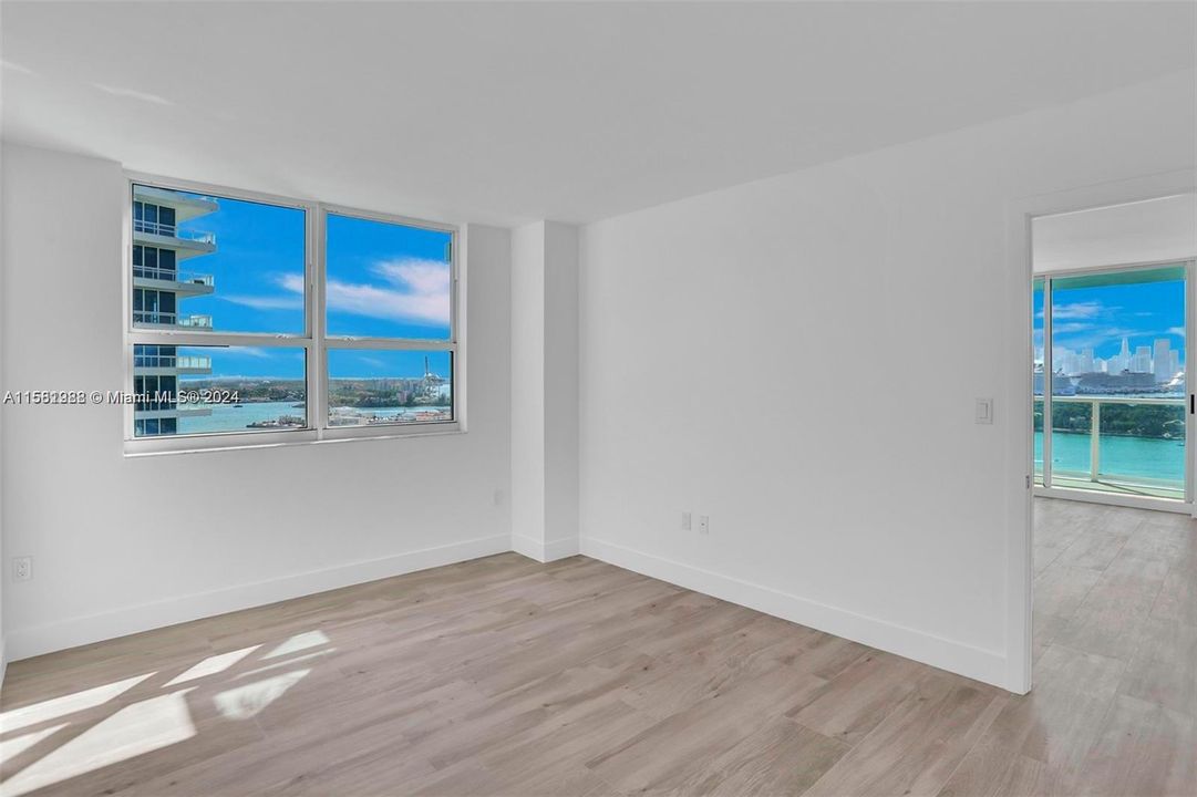 最近租的: $6,000 (2 贝兹, 2 浴室, 1147 平方英尺)