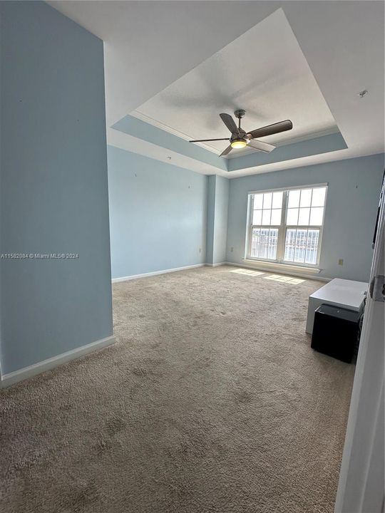 For Rent: $2,200 (2 beds, 1 baths, 1100 Square Feet)
