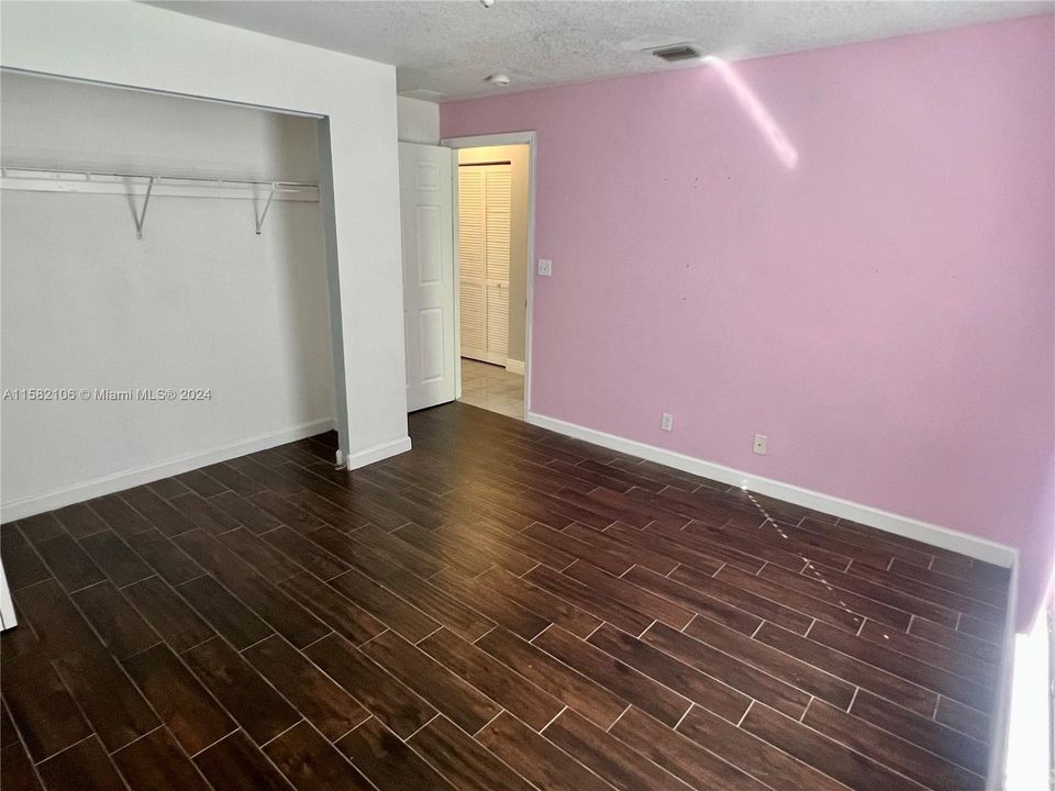 For Rent: $3,800 (3 beds, 2 baths, 1739 Square Feet)