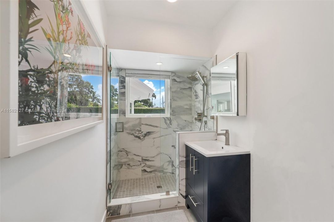 Active With Contract: $1,950,000 (3 beds, 3 baths, 2307 Square Feet)