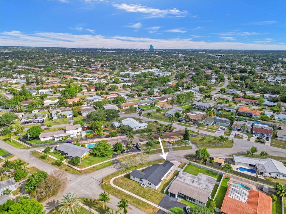 Recently Sold: $624,000 (3 beds, 2 baths, 1601 Square Feet)