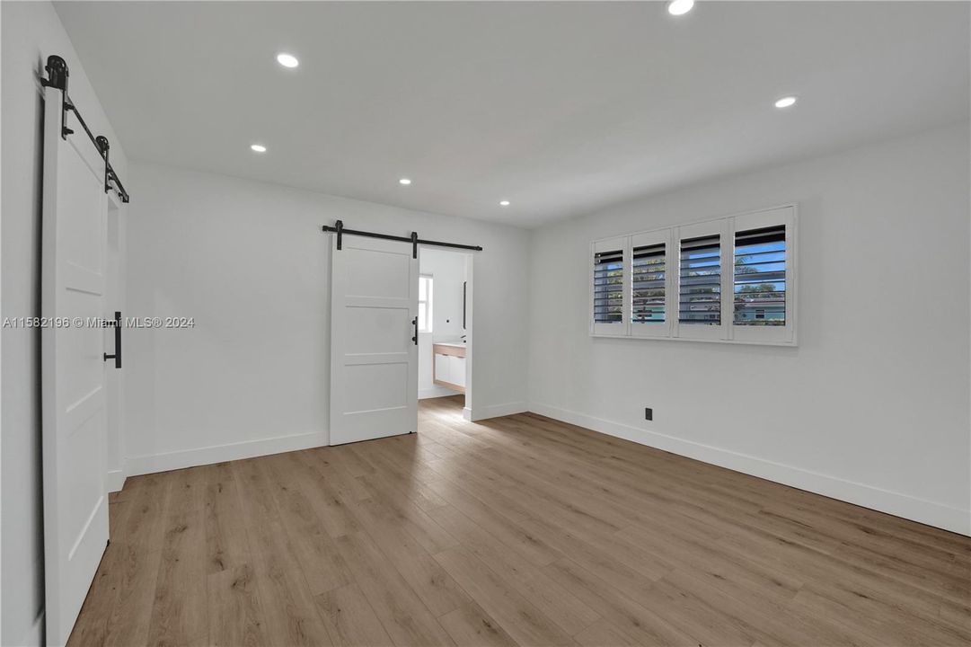 Recently Sold: $624,000 (3 beds, 2 baths, 1601 Square Feet)