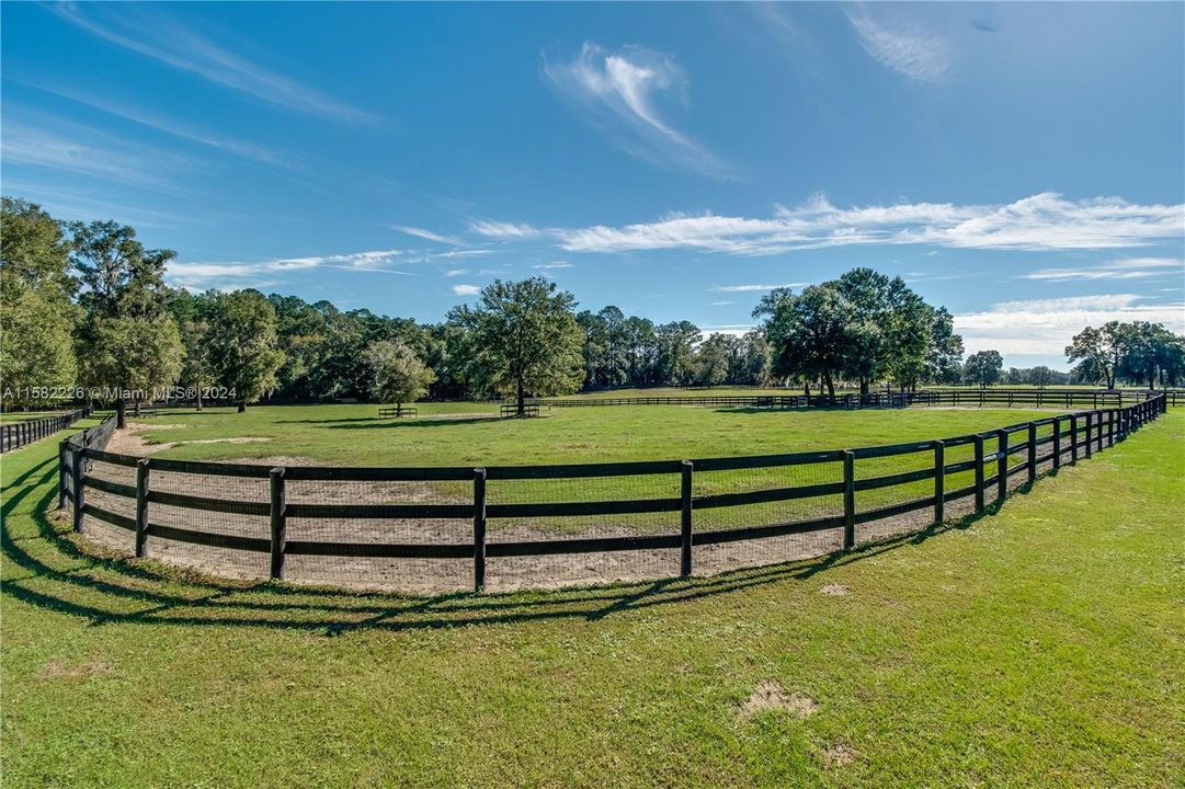 For Sale: $2,700,000 (4 beds, 2 baths, 2280 Square Feet)