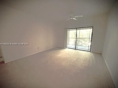 For Rent: $2,200 (1 beds, 1 baths, 819 Square Feet)