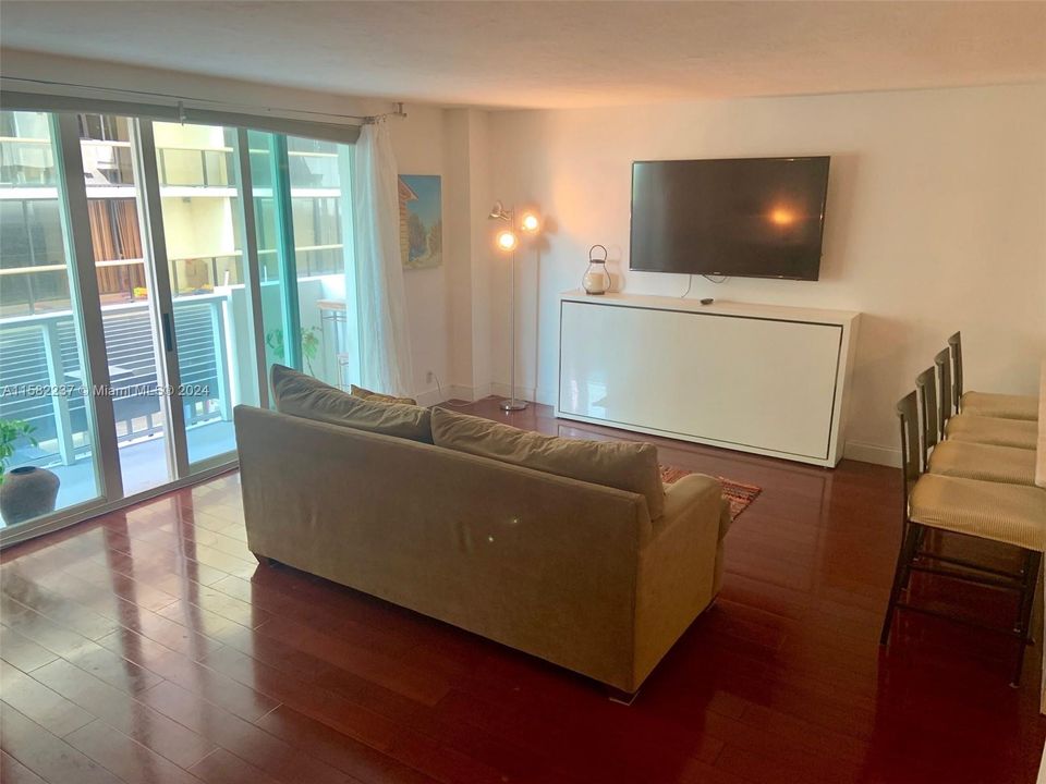 En Venta: $480,000 (0 camas, 1 baños, 601 Pies cuadrados)