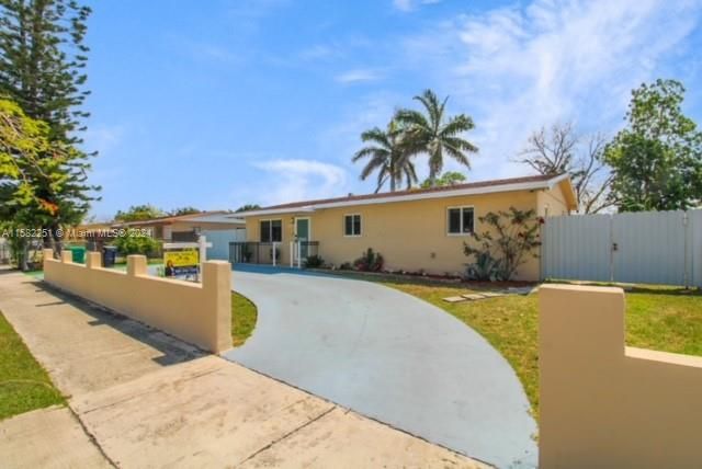 For Sale: $624,900 (3 beds, 2 baths, 0 Square Feet)