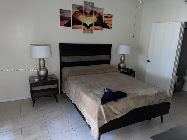 For Sale: $239,000 (2 beds, 2 baths, 858 Square Feet)