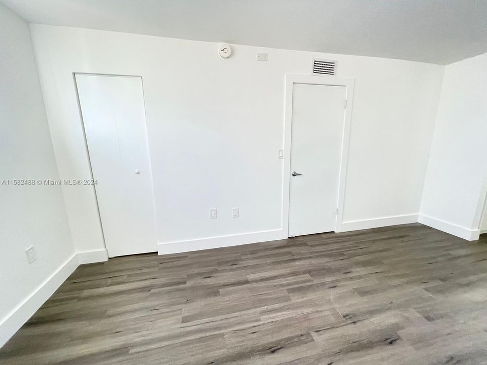 For Rent: $2,200 (1 beds, 1 baths, 26266 Square Feet)