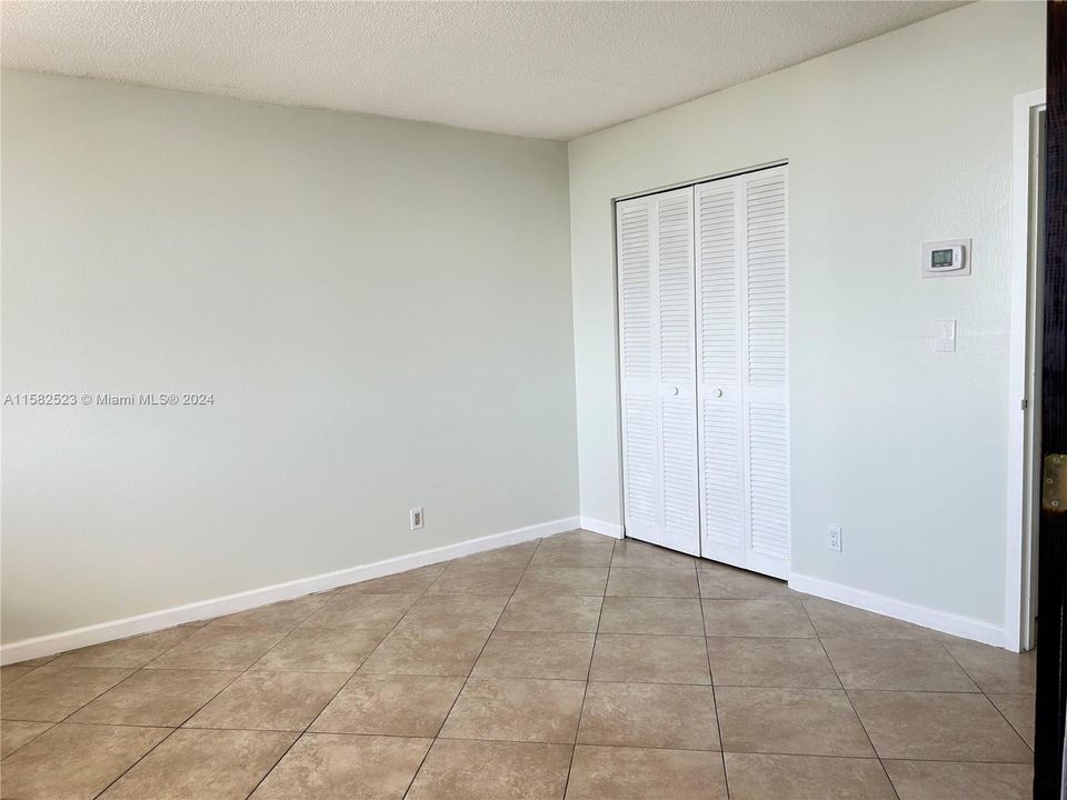 For Rent: $2,600 (2 beds, 2 baths, 1100 Square Feet)