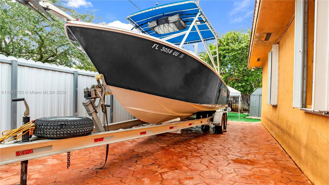 Recently Sold: $695,000 (3 beds, 2 baths, 1690 Square Feet)