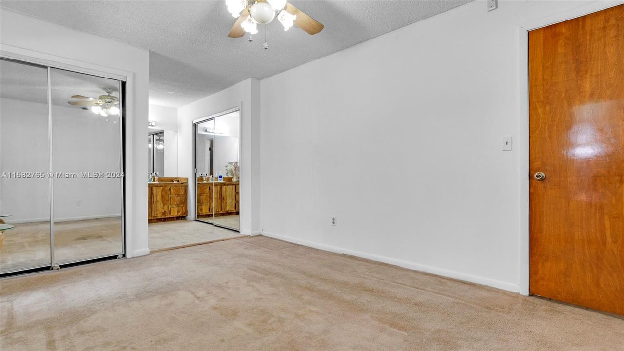 Recently Sold: $695,000 (3 beds, 2 baths, 1690 Square Feet)