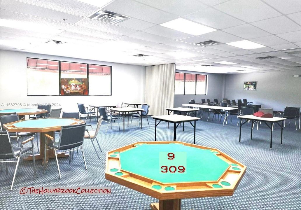 Cards Room