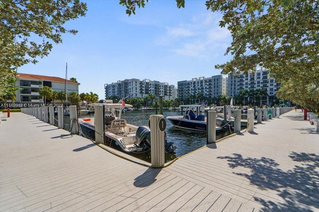 Active With Contract: $259,900 (1 beds, 1 baths, 0 Square Feet)