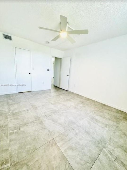 For Rent: $1,600 (1 beds, 1 baths, 765 Square Feet)