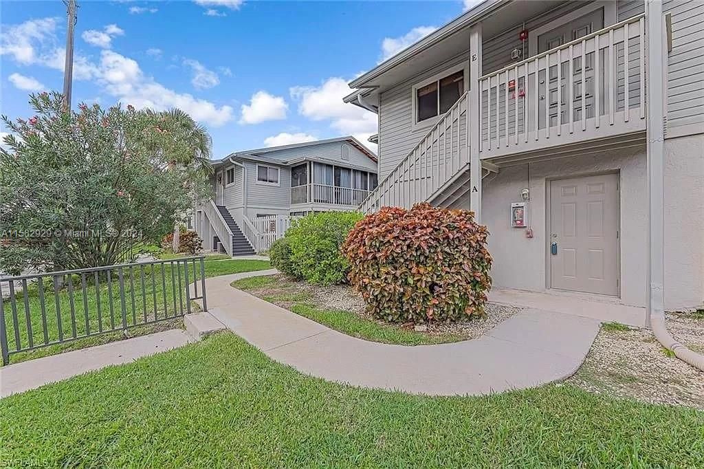 Recently Sold: $89,888 (1 beds, 1 baths, 714 Square Feet)