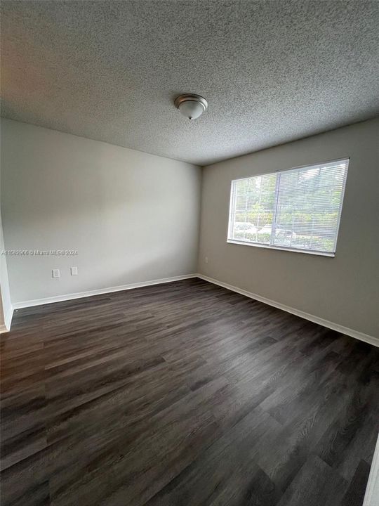 Recently Rented: $1,950 (2 beds, 2 baths, 1026 Square Feet)