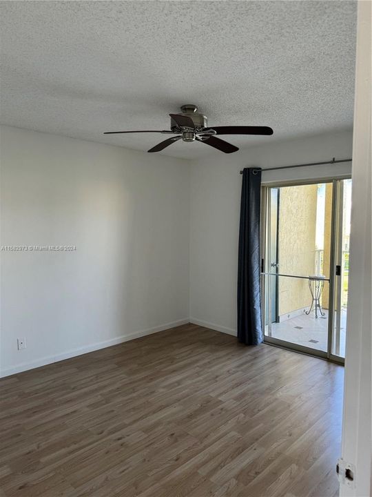 Recently Rented: $1,900 (1 beds, 1 baths, 700 Square Feet)