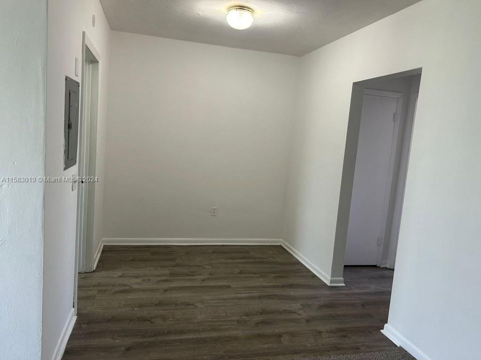 For Rent: $1,700 (1 beds, 1 baths, 0 Square Feet)