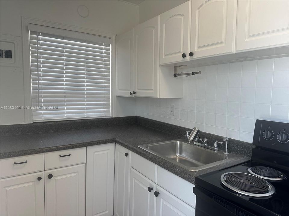 For Rent: $1,795 (1 beds, 1 baths, 0 Square Feet)