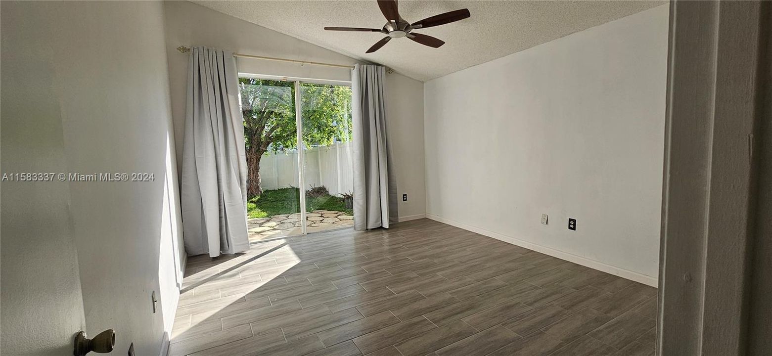 Active With Contract: $3,750 (4 beds, 2 baths, 1590 Square Feet)
