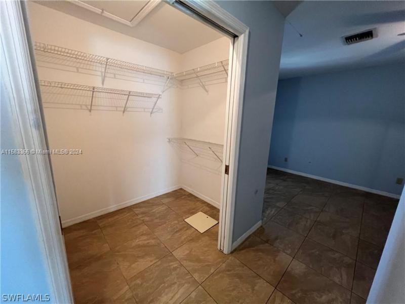 For Rent: $1,800 (2 beds, 1 baths, 0 Square Feet)