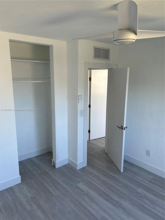 For Rent: $4,100 (4 beds, 2 baths, 1487 Square Feet)