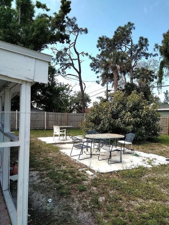 For Rent: $1,950 (4 beds, 2 baths, 0 Square Feet)
