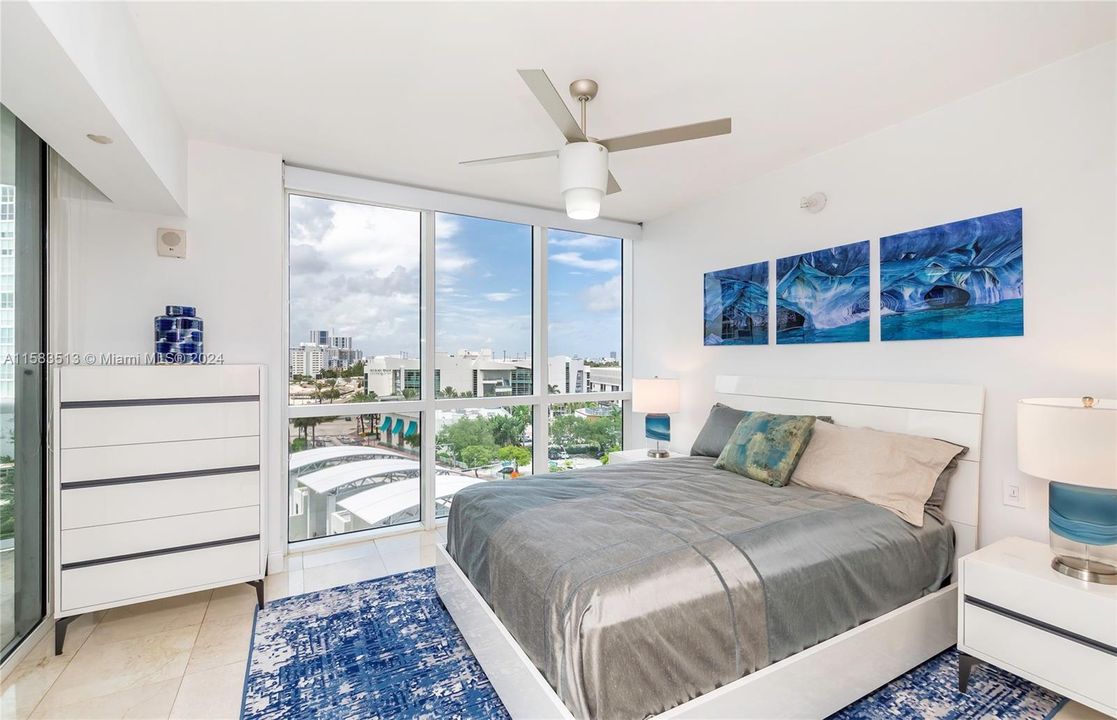 Recently Sold: $1,299,000 (2 beds, 2 baths, 1437 Square Feet)