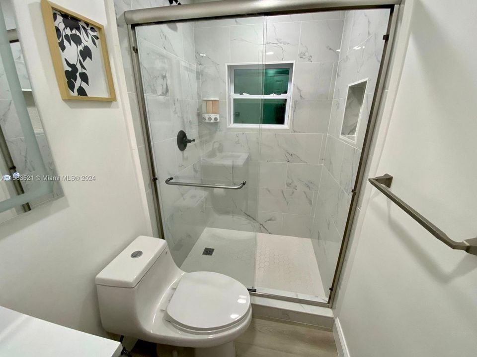 待售: $605,000 (3 贝兹, 2 浴室, 1080 平方英尺)