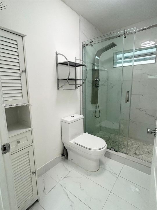 最近租的: $3,500 (3 贝兹, 2 浴室, 1428 平方英尺)