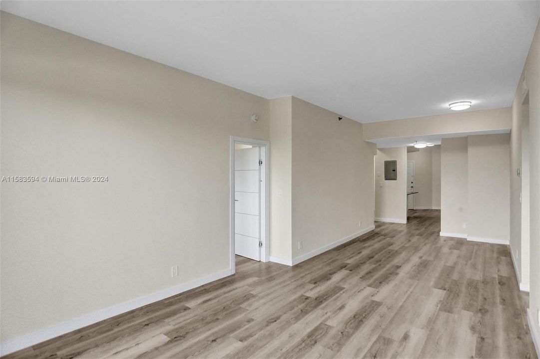 For Rent: $3,600 (2 beds, 2 baths, 1190 Square Feet)