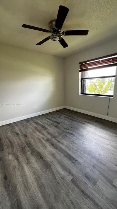 For Rent: $2,500 (3 beds, 2 baths, 1125 Square Feet)