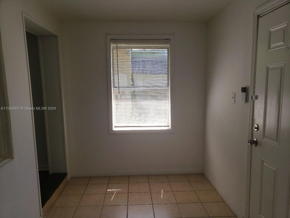 For Sale: $145,000 (4 beds, 2 baths, 1556 Square Feet)