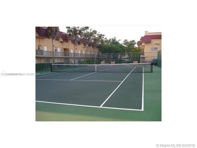 Recently Rented: $2,000 (1 beds, 1 baths, 710 Square Feet)