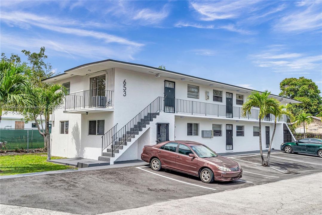 Active With Contract: $1,450,000 (0 beds, 0 baths, 4476 Square Feet)