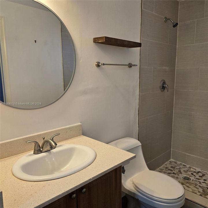 Недавно арендовано: $2,350 (2 спален, 2 ванн, 1149 Квадратных фут)