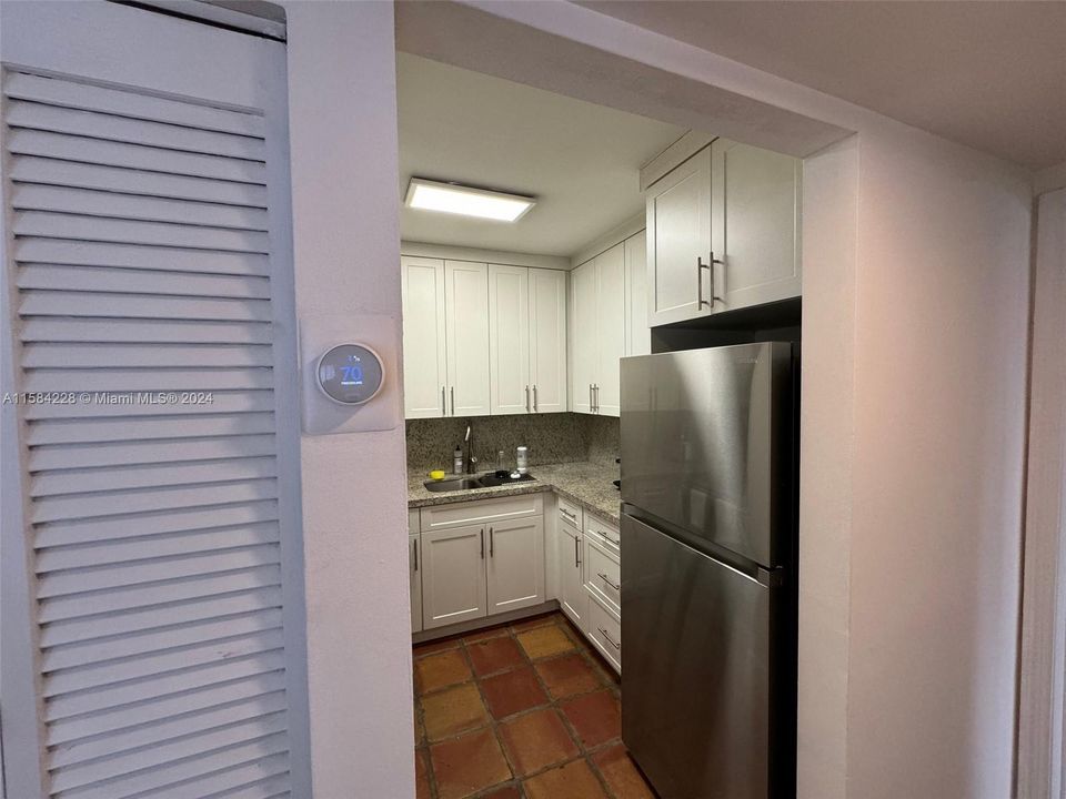 For Rent: $2,800 (1 beds, 1 baths, 8992 Square Feet)